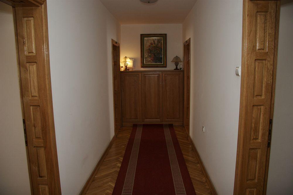 Hotel Sucevic Garni بلغراد المظهر الخارجي الصورة