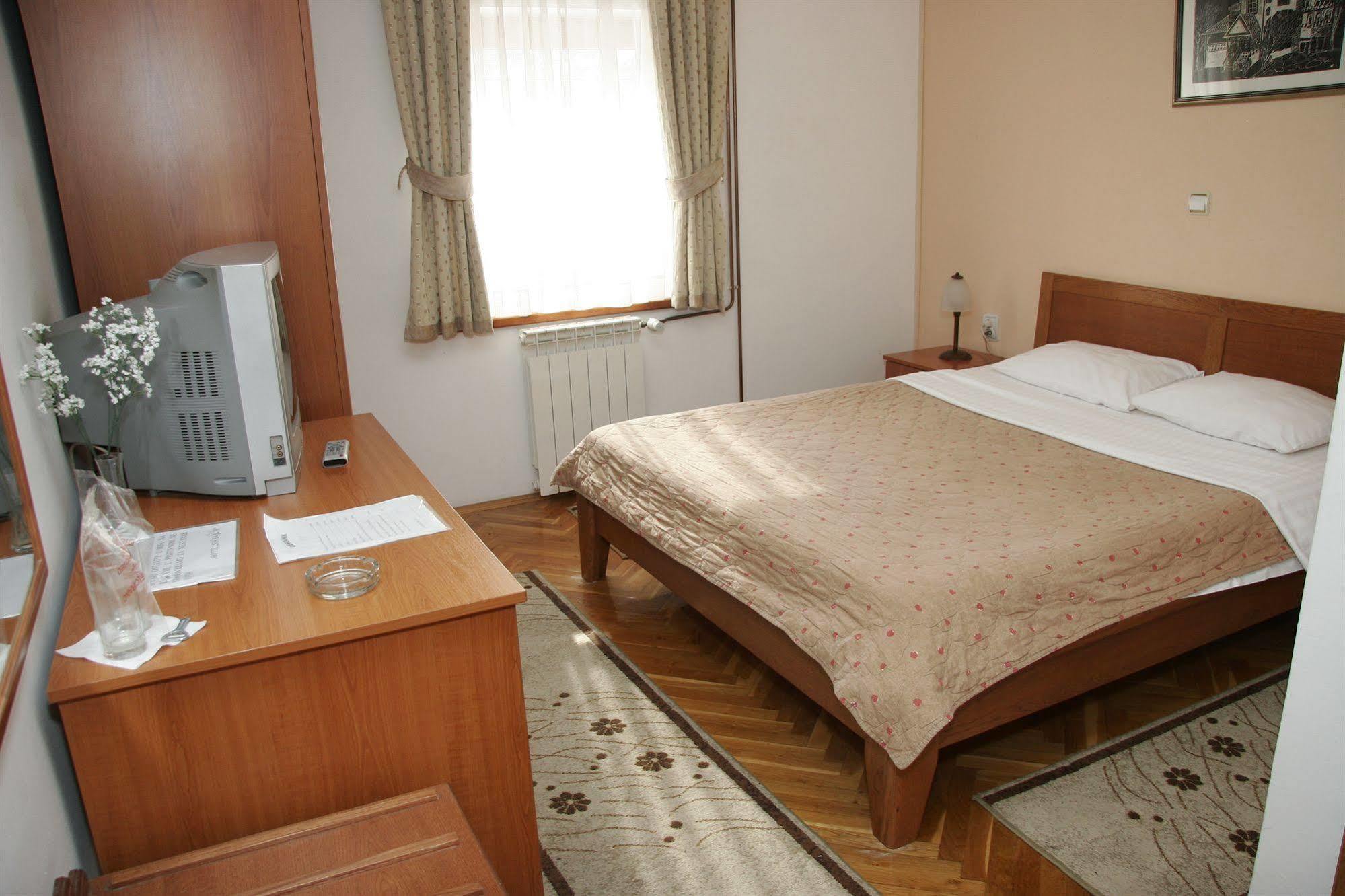 Hotel Sucevic Garni بلغراد المظهر الخارجي الصورة